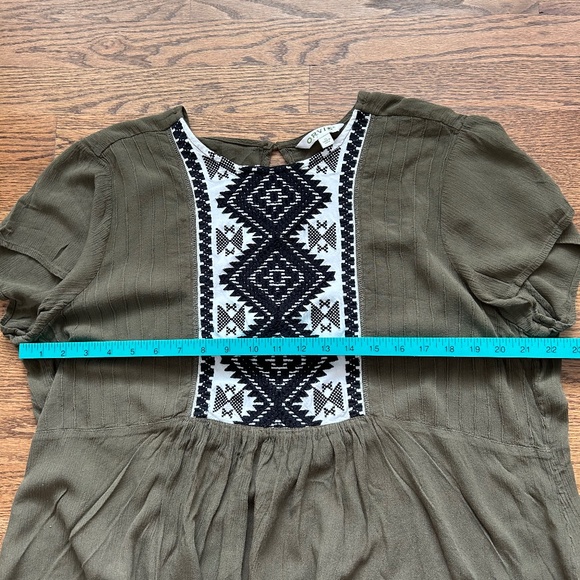 Ladies Army Green Boho Embroidered Top ORVIS Short Sleeve - Picture 8 of 9